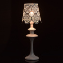 Biała ażurowa lampka stołowa w stylu shabby chic Pauline MW-LIGHT 472030101