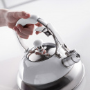 Czajnik czerwony z gwizdkiem Classic Wesco 2 Litry 340521-02