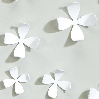 Dekoracja ścienna Wallflower Umbra biała 470040-660