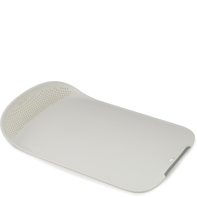 Deska do krojenia z cedzakiem Chop&Drain Joseph Joseph biała 60140