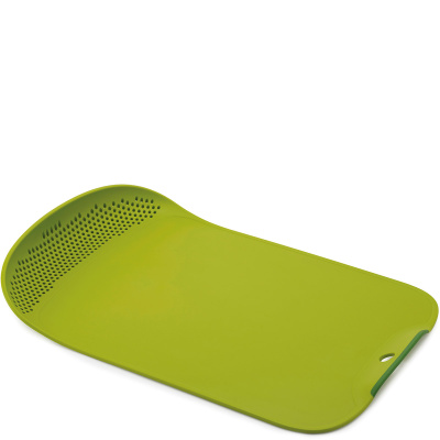 Deska do krojenia z cedzakiem Chop&Drain Joseph Joseph zielona 60139