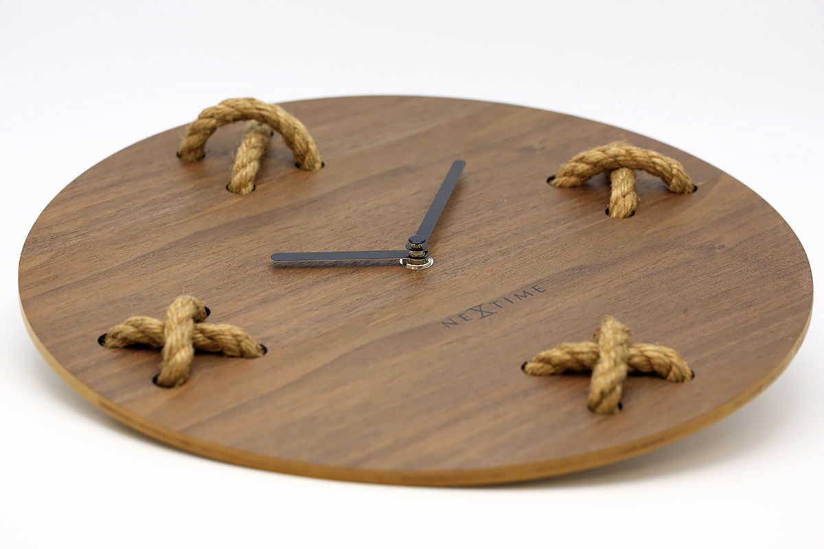 Drewniany zegar ścienny Stitch Nextime 33 cm