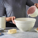 Dzbanek ceramiczny retro z miarką 1 Litr Innovative Kitchen Mason Cash 2008.185