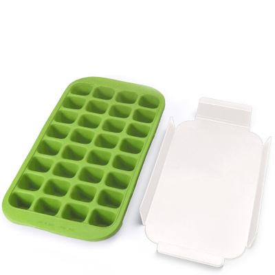 Foremka do kostek lodu z tacką Lekue zielona 0620100V02C050