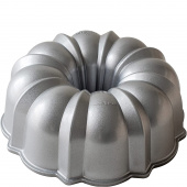 Forma aluminiowa do świątecznej babki z kominem Sparkling Nordic Ware 50153