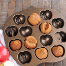 Forma do babeczek w kształcie Jabłka Nordic Ware 91448