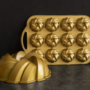 Forma do babki z kominem pleciony warkocz Braided Nordic Ware 95577