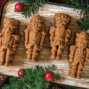 Forma do ciasta Dziadki Do Orzechów Nordic Ware 92977