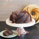 Forma do pieczenia babki Heritage Nordic Ware złota 90077