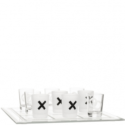 Gra kółko i krzyżyk - szklana plansza i kieliszki do alkoholu Sagaform SF-5016681