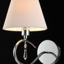 Kinkiet chromowany z prążkowanym abażurem Talia Maytoni Modern MOD334-WL-01-N