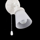 Kinkiet kierunkowy, regulowany z okrągła, zdobioną podstawą Mia Maytoni Classic SP564-CW-01-W