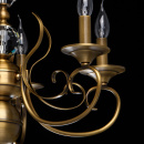 Klasyczny 6-ramienny żyrandol z mosiądzu i oprawami w kształcie świec Chiaro 481010106