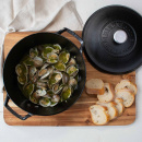 Kociołek żeliwny z pokrywką 5,2 Litra Blacklock Lodge 2002 BL02DOINT