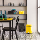 Kosz na śmieci różowy Single Boy 13 litrów Wesco 132212-26