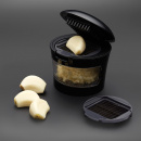 Krajalnica do czosnku z pojemnikiem Kitchen Craft MCGARLIC3IN1
