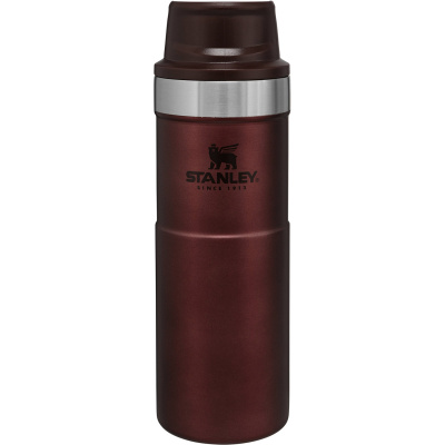 Kubek termiczny obsługiwany jedną ręką Stanley Trigger Classic bordowy 0,47L 10-06439-120