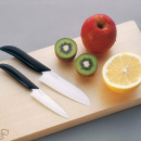 Kuchenny nóż ceramiczny szefa kuchni Santoku 16 cm Kyocera Gen biały FK-160WH-BK