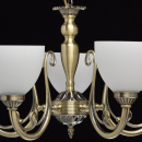 Ładny żyrandol o kolorze mosiądzu antycznego MW-LIGHT Classic białe klosze - wyc 450017005