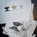 Lampka wisząca szklana kula w mosiężnej oprawie Ovation Maytoni Modern MOD264-PL-01-BS