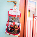 Mała kosmetyczka Reisenthel Toiletbag S cats and dogs miętowa RIO4062