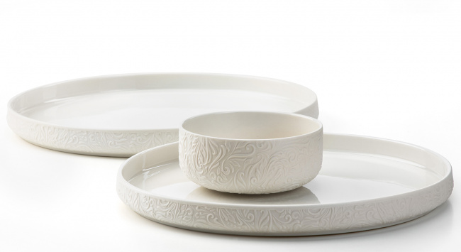 biała, porcelanowa zastawa stołowa