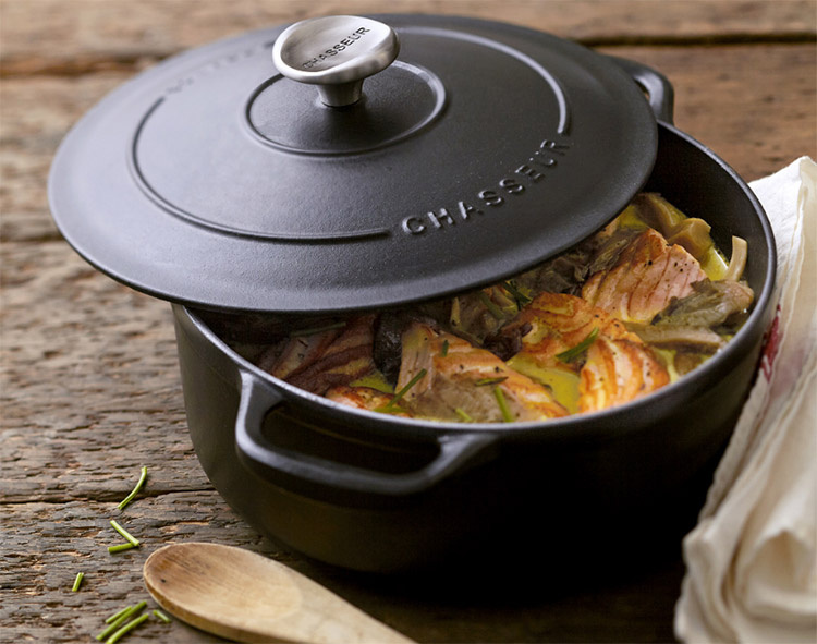 Garnki emaliowane i ceramiczne