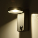 Nowoczesny kinkiet zewnętrzny LED z czujnikiem światła MW-LIGHT Street 807022001