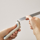 Nóż do rozprowadzania mas i wygładzania ciasta TwistBlade Joseph Joseph 10149