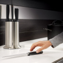 Noże kuchenne w stalowym bloku na noże Elevate 100 Collection Joseph Joseph 95034