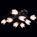 Oświetlenie w secesyjnym stylu z bogatymi florystycznymi zdobieniami 323013708