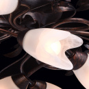 Oświetlenie w secesyjnym stylu z bogatymi florystycznymi zdobieniami 323013708