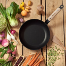 Patelnia duża 28 cm z kutego aluminium Choc B Bois de Buyer D-8780-28