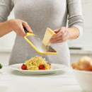 Podwójna tarka do sera Multi-Grate Joseph Joseph żółta 20139