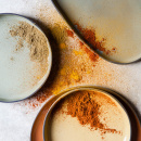 Półmisek owalny z rantem 35 x 21 cm Caractere Revol gałka muszkatołowa RV-652758-4