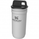 Stalowe kieliszki do alkoholu w białym pojemniku z zakrętką Stanley Adventure 10-01705-037