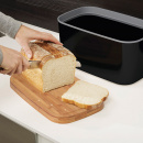 Stalowy chlebak z bambusową deską do krojenia Joseph Joseph czarny 80045