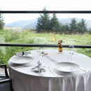 Talerz porcelanowy zdobiony srebrem Arborescence Revol kość słoniowa RV-648604-2