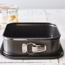 Tortownica kwadratowa z wyjmowanym dnem Easy Baking Birkmann 881 709