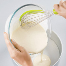 Trzepaczka kuchenna z krawędzią do oczyszczania Whiskle Joseph Joseph 20056