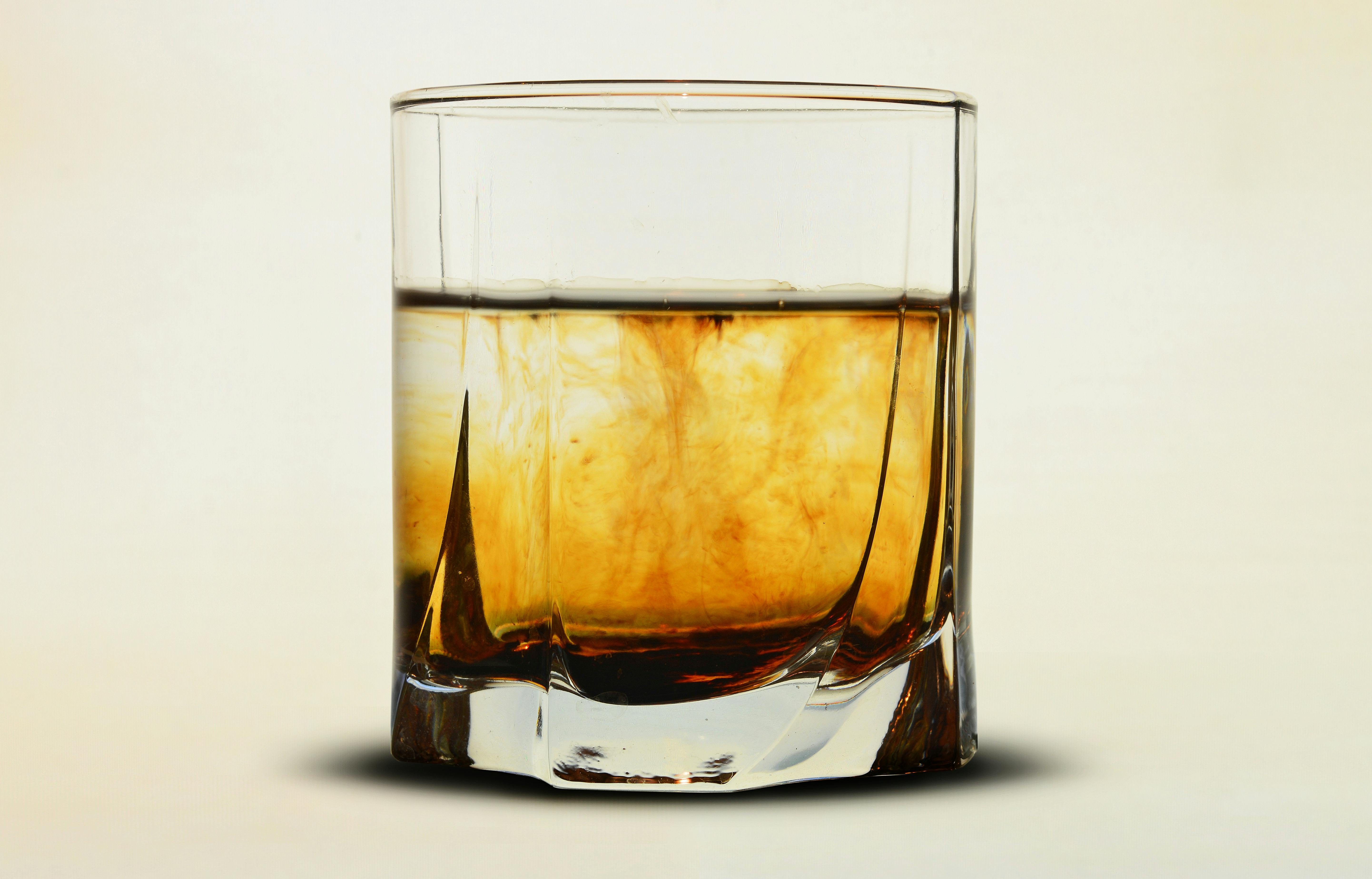 whisky ballantine's - drink z whisky i herbatą