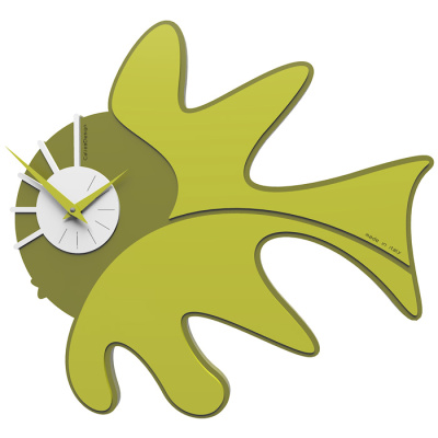 Zegar ścienny Tropical Fish CalleaDesign cedrowo-zielony 10-110-51