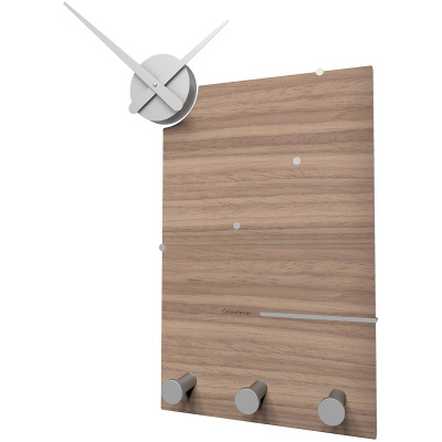 Zegar ścienny z wieszakami Oscar CalleaDesign orzech włoski 10-130-85
