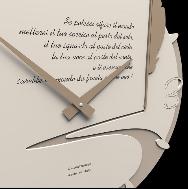 Zegary ścienne z gwawerem