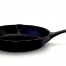 Żeliwna patelnia grillowa emaliowana Chasseur 25cm czarna 3160-01