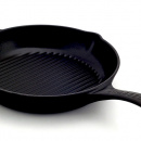 Żeliwna patelnia grillowa emaliowana Chasseur 25cm czarna 3160-01