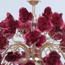 Żyrandol kwiatowy - czerwone róże, perłowo-złota podstawa MW-LIGHT Flora 615011808
