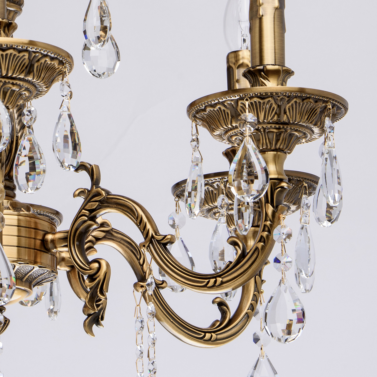 Bogato zdobiony, ekstrawagancki żyrandol Candle MW-LIGHT